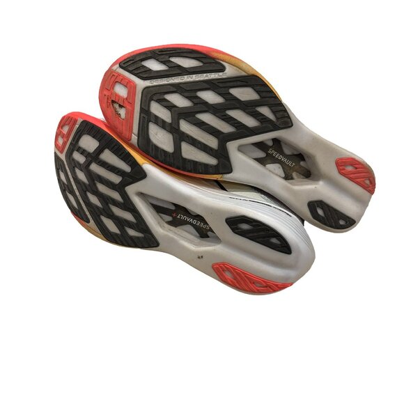 Brooks Hyperion Elite v4 Men’s Size 11 – Like New - Picture 4 of 5